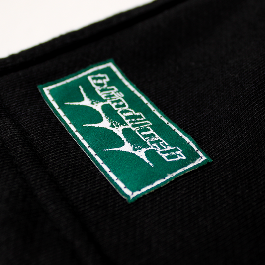 INTERNATIONAL FORTUNE SHORTS [BLACK]